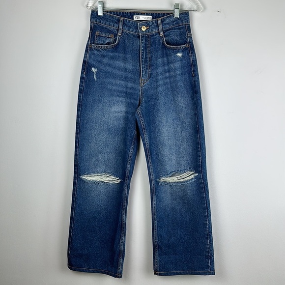 Zara Wide Straight Leg Size 6 100% Cotton High Waist Distressed Inseam 26 Jeans - Picture 1 of 16